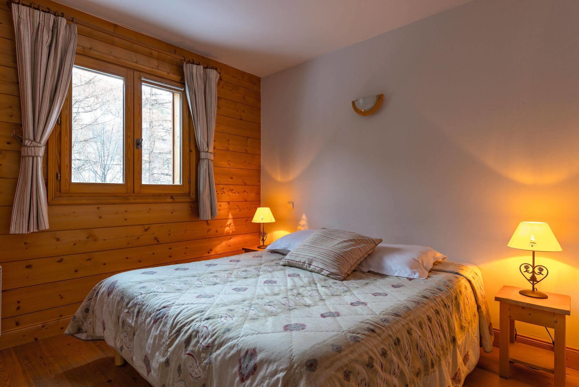 Lagrange Vacances Le Hameau Du Rocher Blanc Serre Chevalier Bagian luar foto